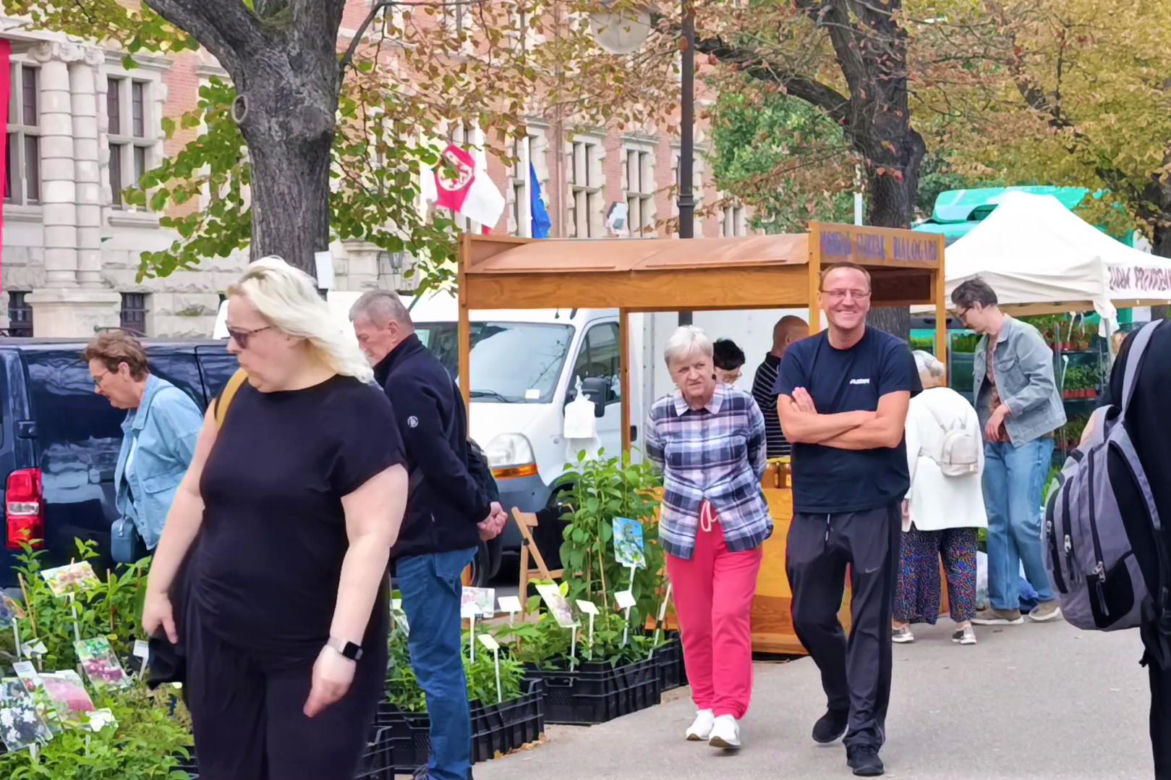 Kiermasz ogrodniczy "Pamiętajcie o ogrodach"