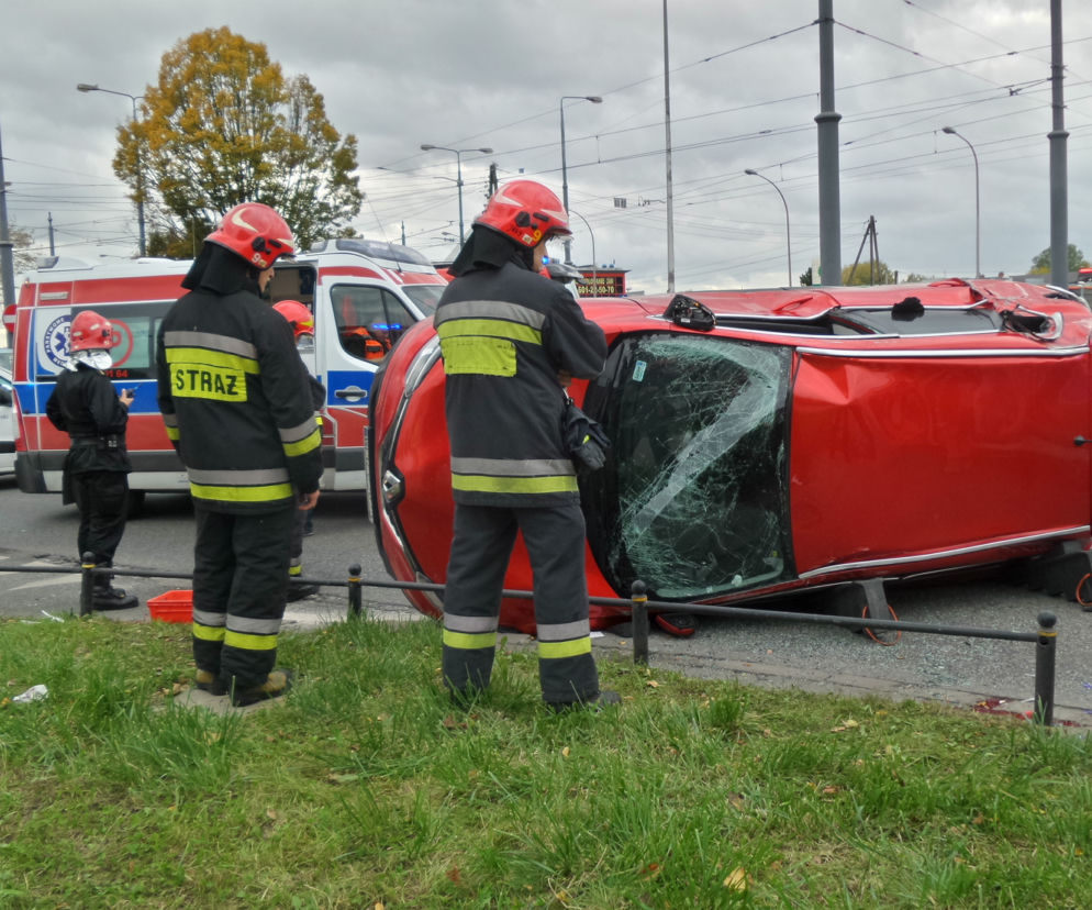 Samochód zmiażdżył rowerzystę
