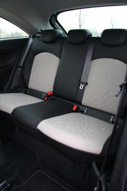 Opel Corsa 3D 1.0 Turbo Cosmo