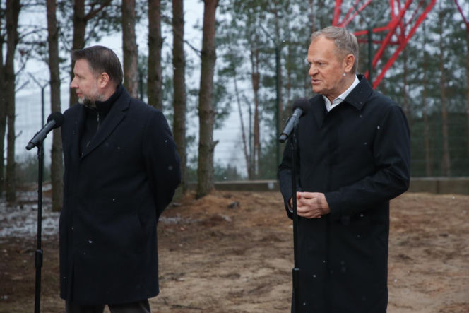 Premier Donald Tusk podziękował służbom na granicy z Białorusią. „Żeby świętować mógł ktoś, ktoś musi czuwać”