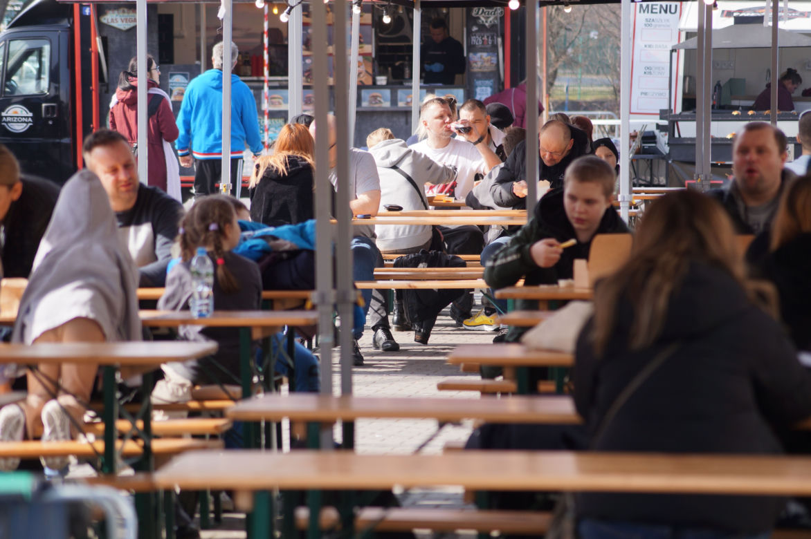 Food Truck Festival 2023 w Bydgoszczy. Wyjątkowe restauracje zaparkowały pod Torbydem [ZDJĘCIA]