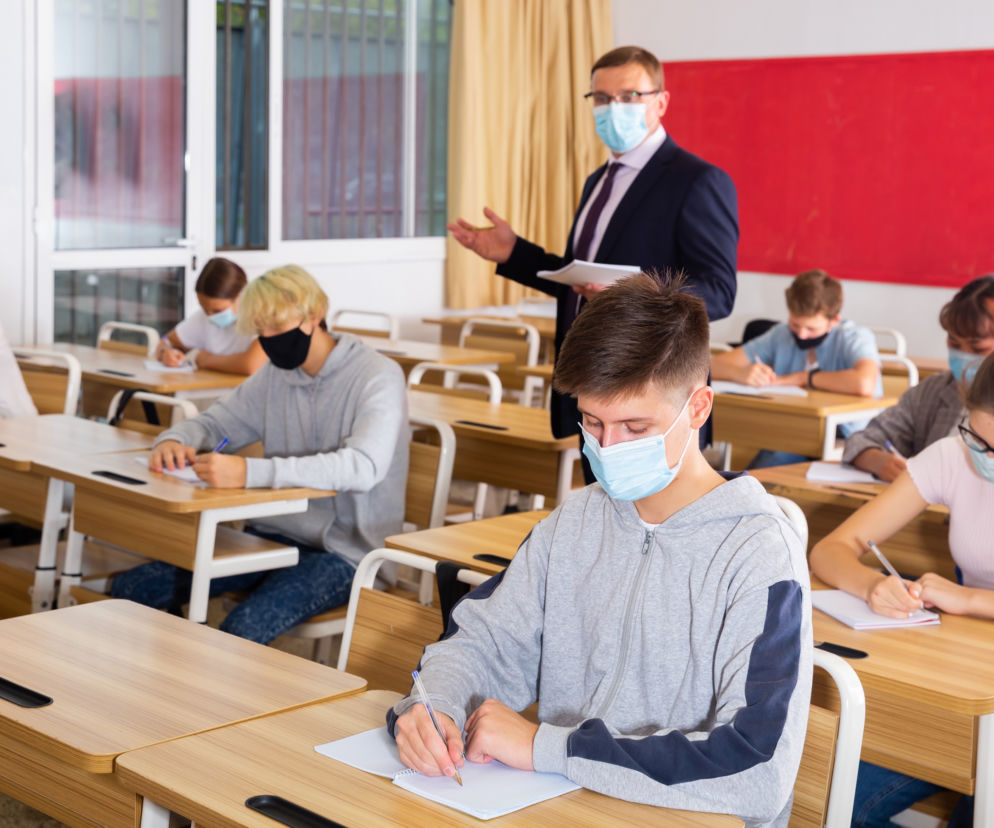 QUIZ. Zdasz egzamin ósmoklasisty? Sprawdź, czy znasz odpowiedzi na te pytania