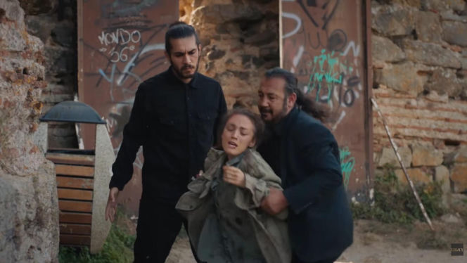 Dziedzictwo, odc. 875. Nana, Szakal