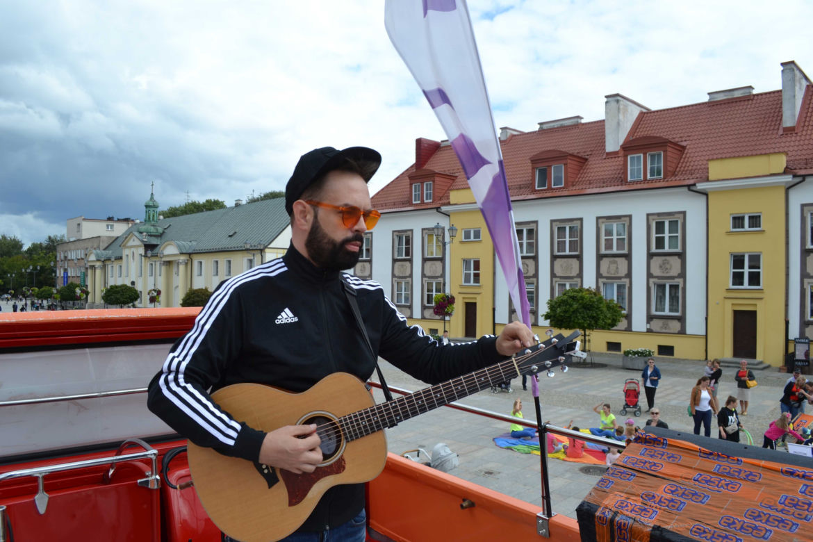 Bus Eska Summer City w Białymstoku. Byłeś? Znajdź siebie na zdjęciach!