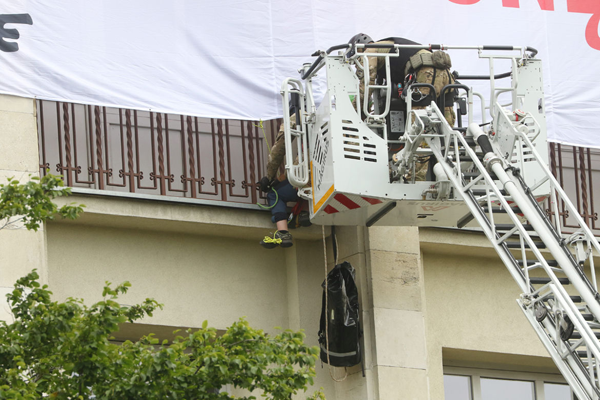 Aktywiści weszli na dach Ministerstwa