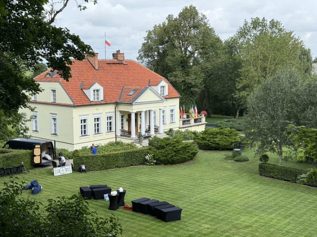 Radosław Sikorski przyjął delegację z Ukrainy w Chobielinie