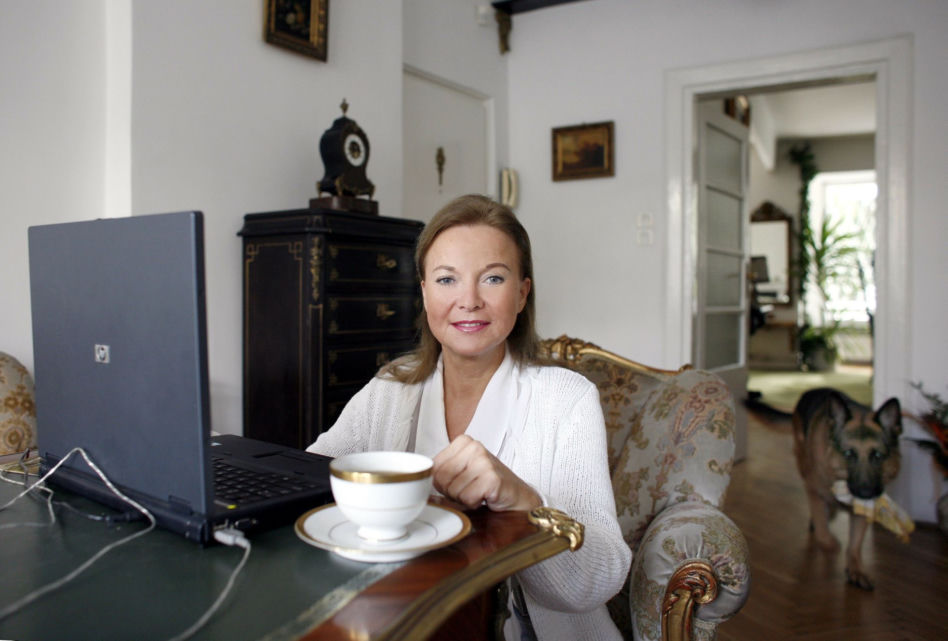 Laura Łącz- bandyta wtargnął do jej domu