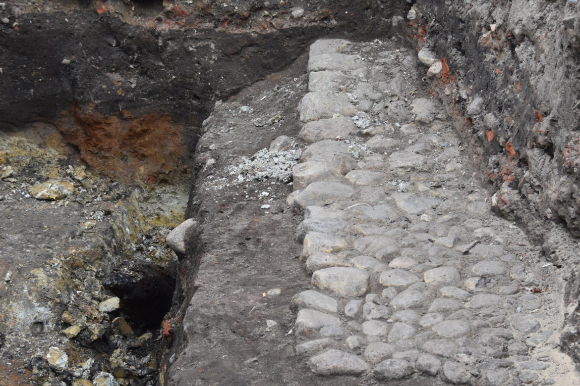 Bezcenne odkrycia w Toruniu. Przewodnicy chcą, aby zespół św. Ducha był atrakcją turystyczną