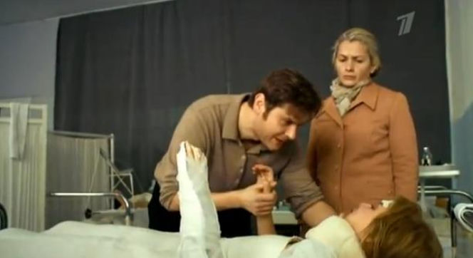 ANNA GERMAN odc. 8. Anna German (Joanna Moro), Zbigniew Tucholski (Szymon Sędrowski), Irma Martens-Berner (Maria Poroszyna)