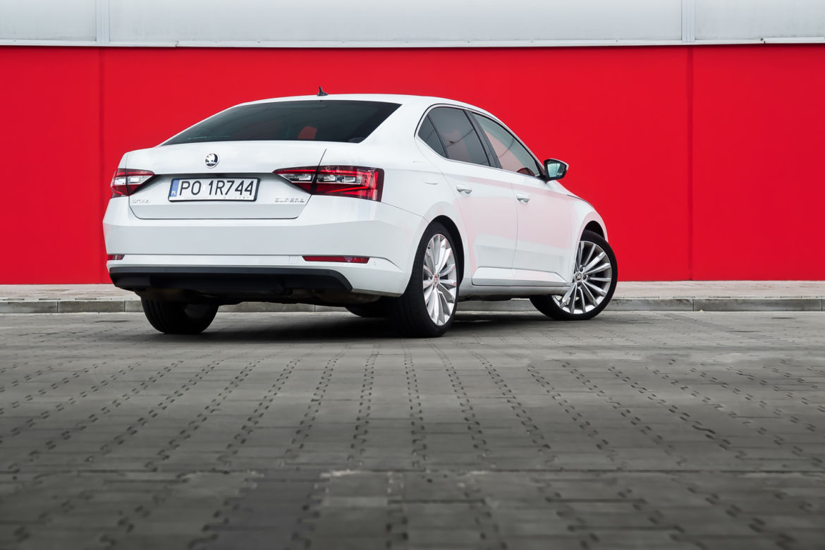 Skoda Superb 2.0 TSI 220 KM DSG Style