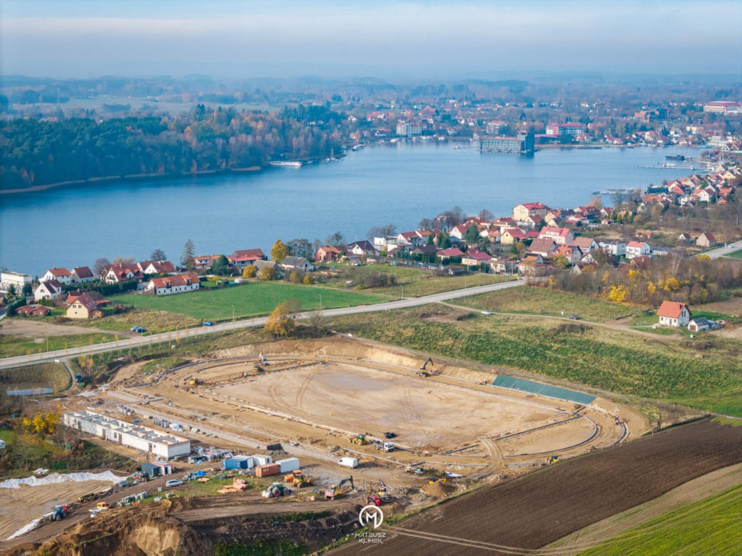 Na Mazurach powstaje ogromny kompleks sportowo-rekreacyjny. Inwestycja nabiera kształtów