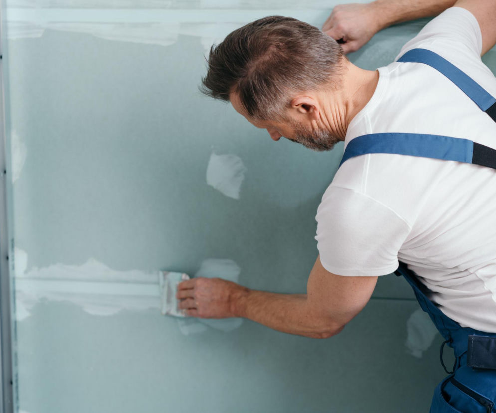 Rodzaje płyt gipsowo-kartonowych i ich zastosowanie w budownictwie