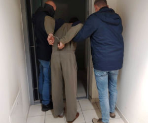 BRUTALNY rozbój w Nowym Sączu. Wrzucili ofiarę do potoku!