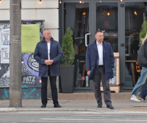 Minister Kierwiński wpadł do fryzjera