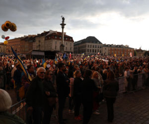35 lat niepodległej Ukrainy. Obchody na Placu Zamkowym w Warszawie