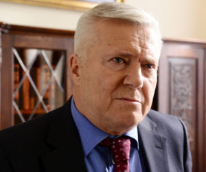 Komisarz Alex 7 sezon odc. 81 (odc. 3). Szklarski (Włodzimierz Matuszak)