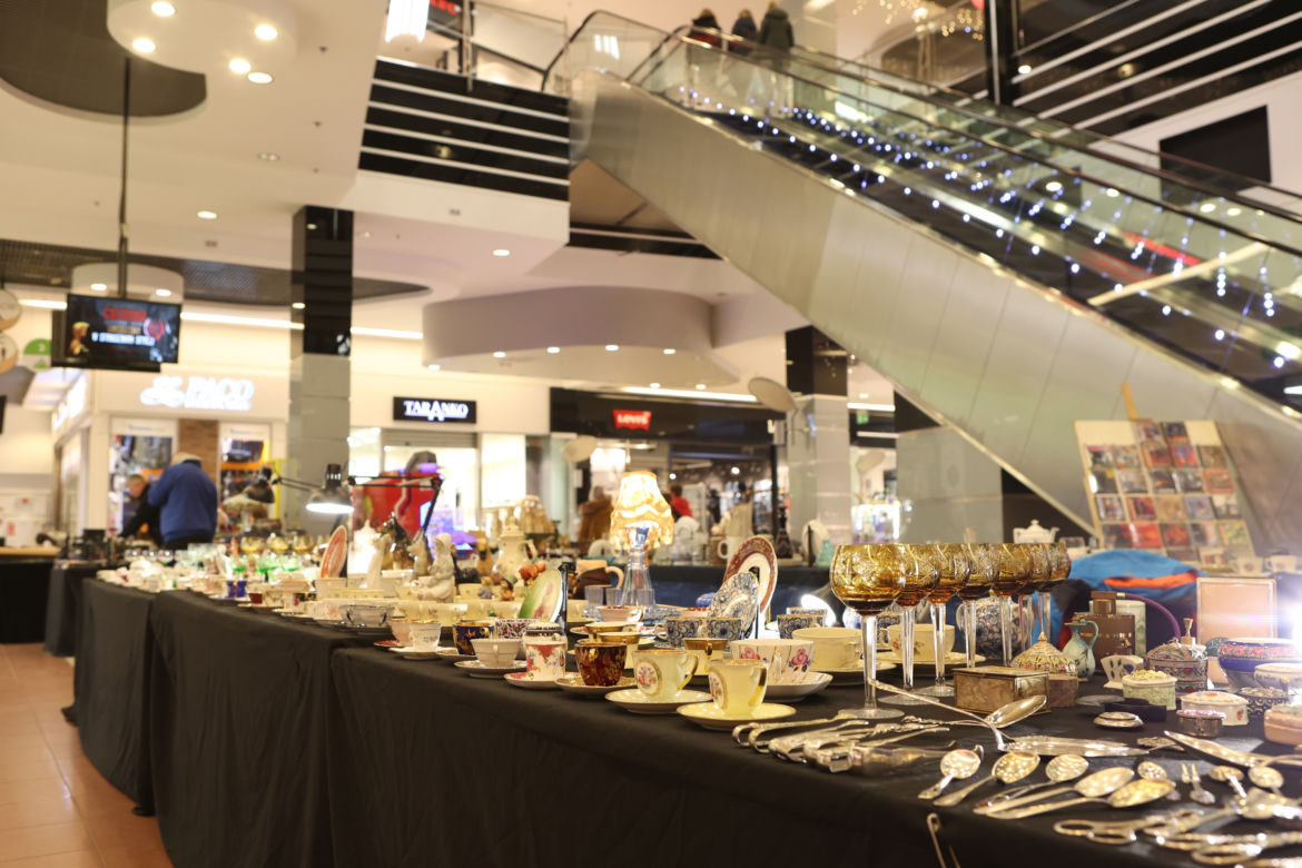 Giełda Staroci i Antyków w Galerii Olimp