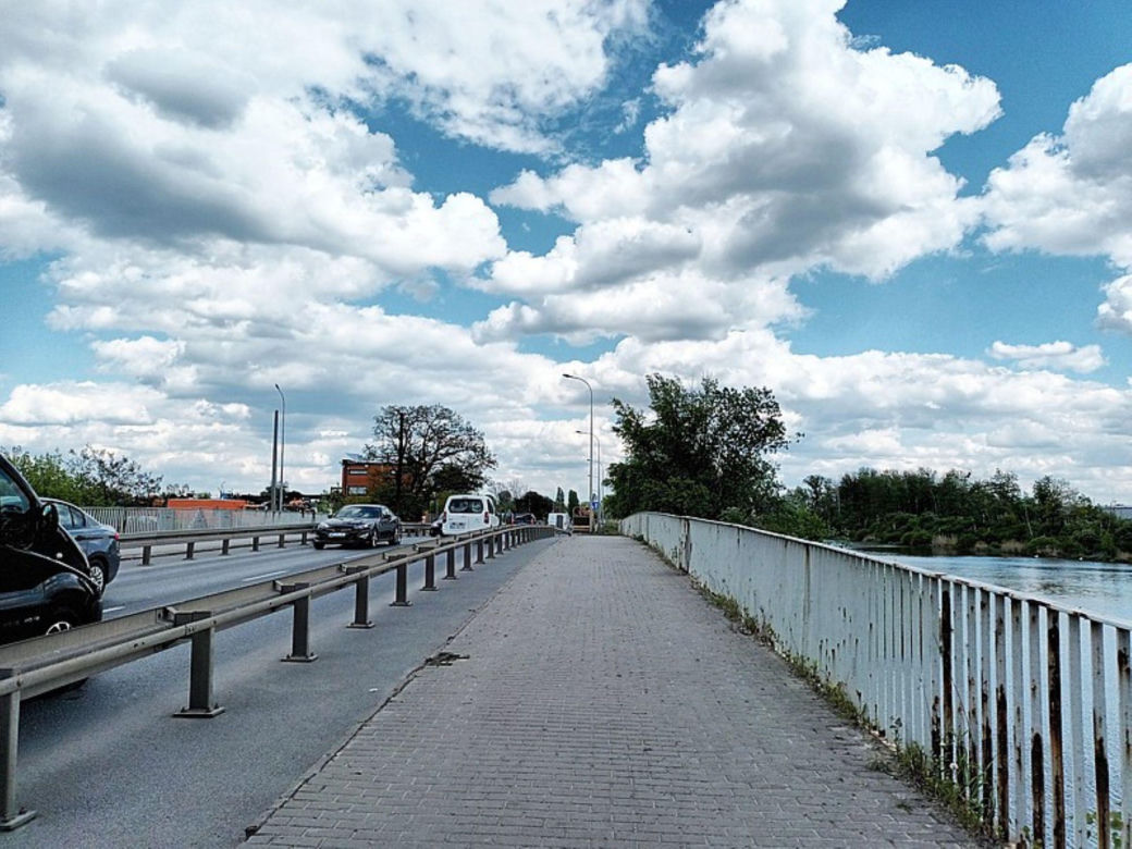 Most w ciągu ul. Płochocińskiej