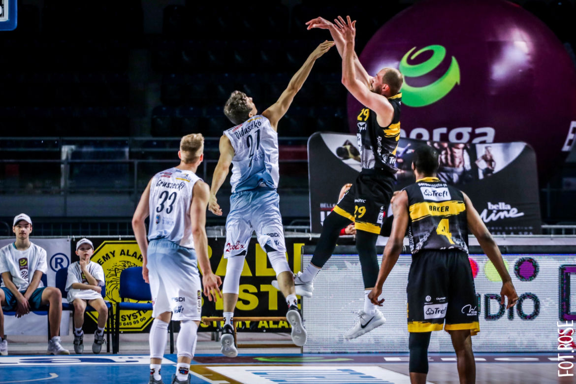 Polski Cukier Toruń - Trefl Sopot 90:83