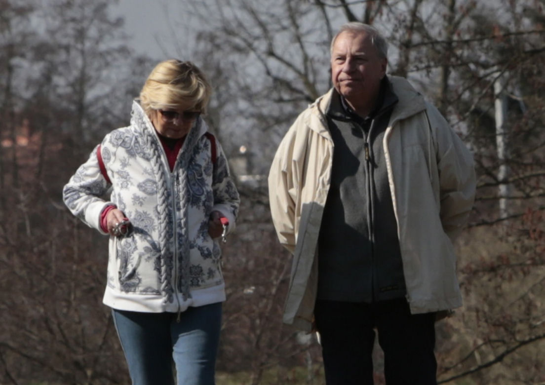Jerzy Stuhr pokonał nowotwór pokona wirusa 