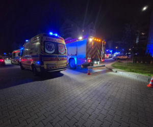 Blok w ogniu. Doszło do wybuchu i zawalenia części budynku
