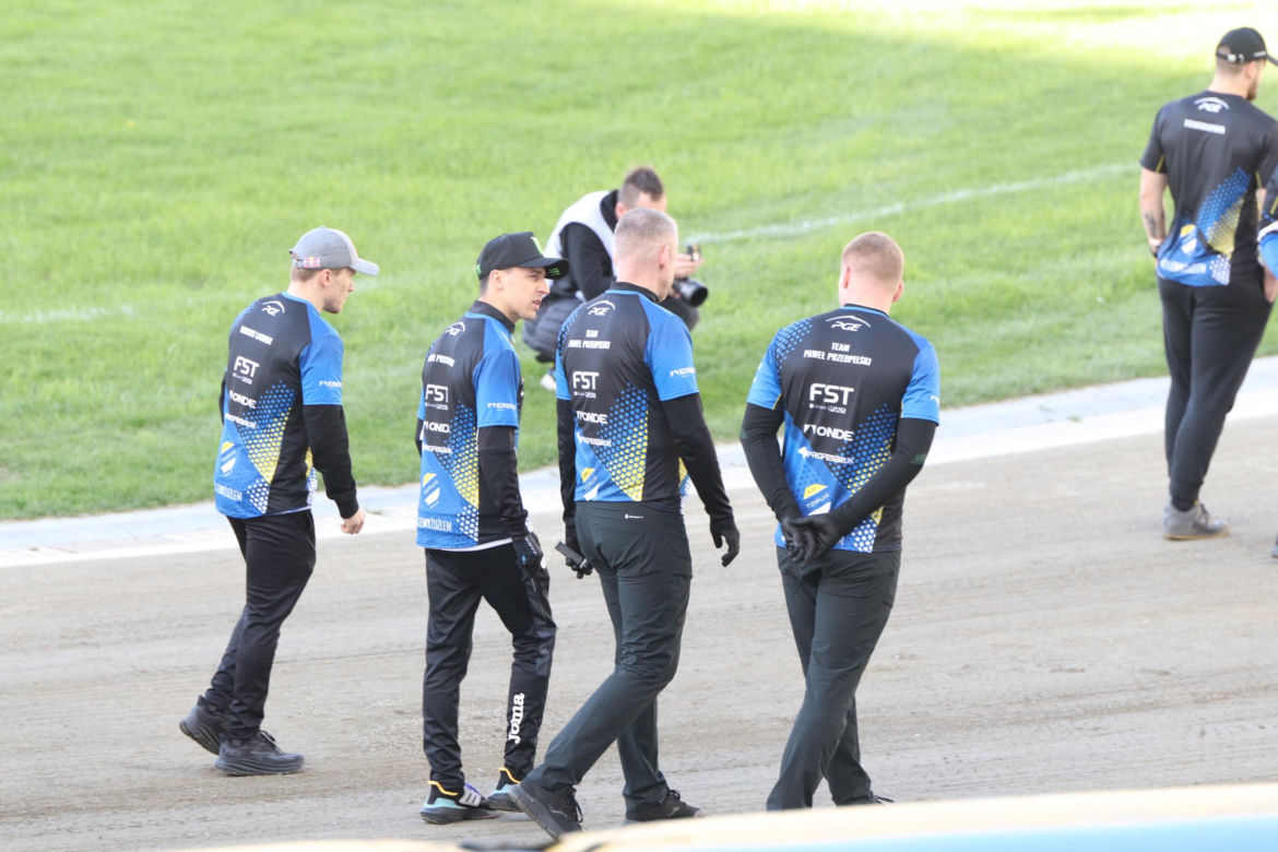 ebut.pl Stal Gorzów - KS Apator Toruń, zdjęcia z meczu 1. kolejki PGE Ekstraligi