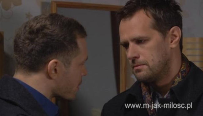 M jak miłość odc. 1050. Tomek (Andrzej Młynarczyk), Michał Łagoda (Paweł Okraska)