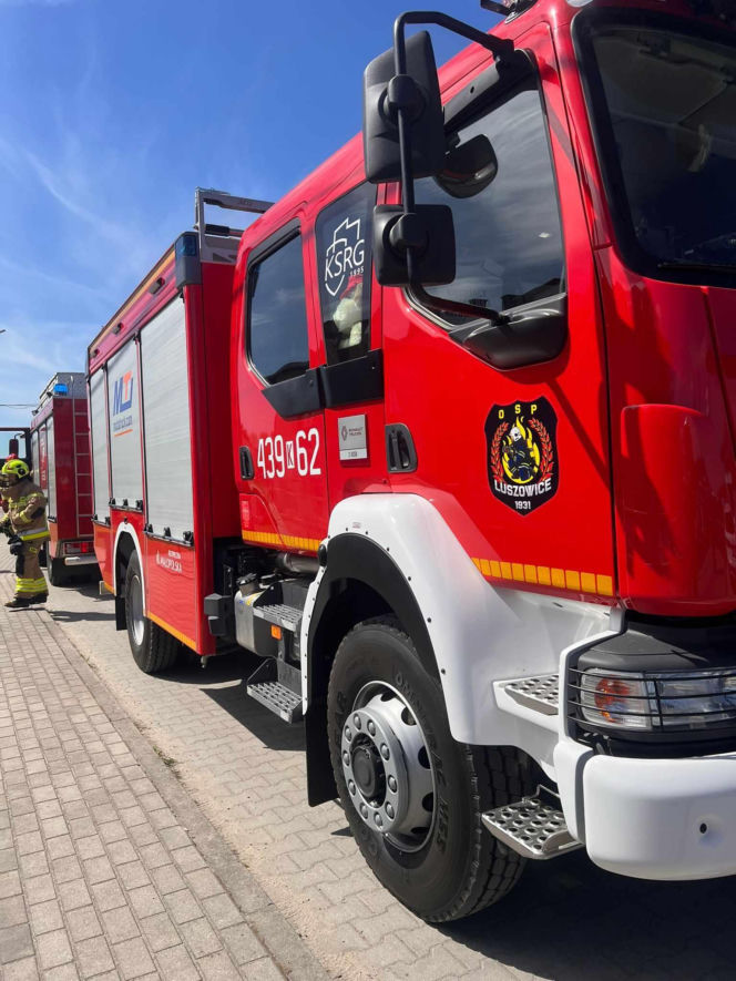 Ewakuacja szkoły w Luszowicach. Budynek musiało opuścić 265 osób