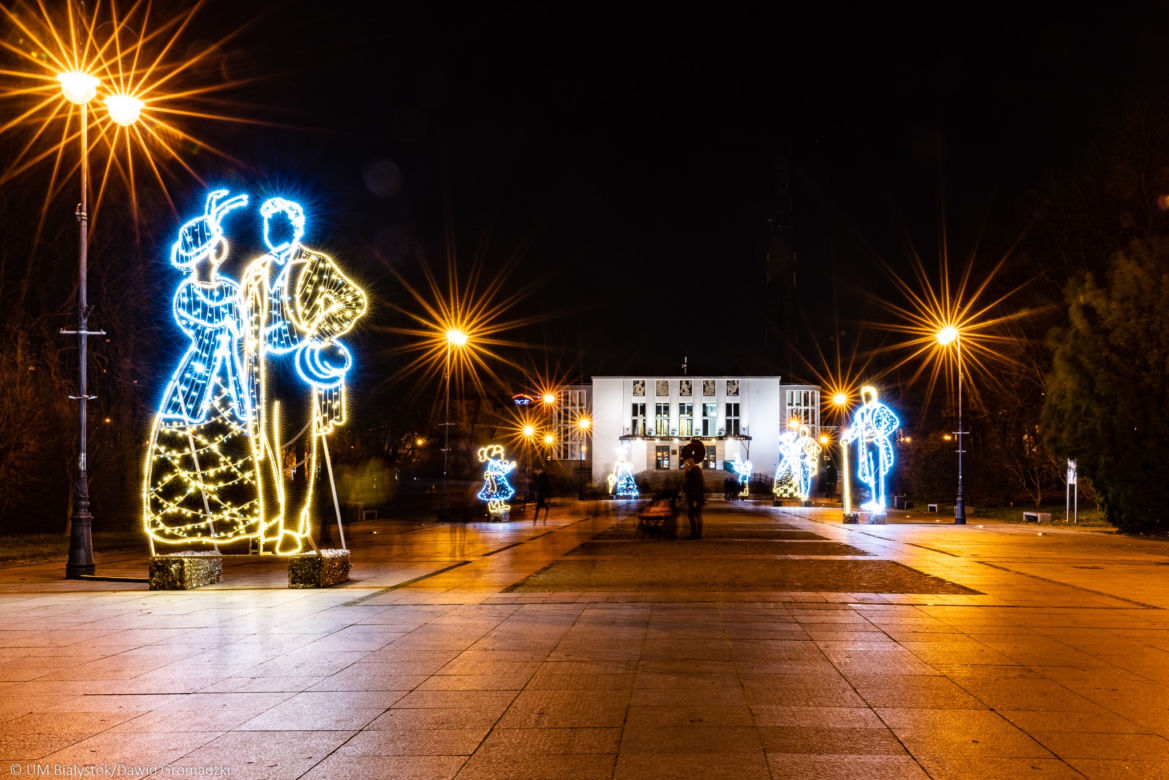 Białystok. Świąteczne iluminacje rozbłysły w mieście. Coś pięknego. Musisz to zobaczyć!