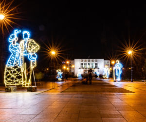 Białystok. Świąteczne iluminacje rozbłysły w mieście. Coś pięknego. Musisz to zobaczyć!