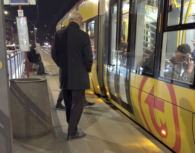 Antoni Macierewicz jeździ za darmo