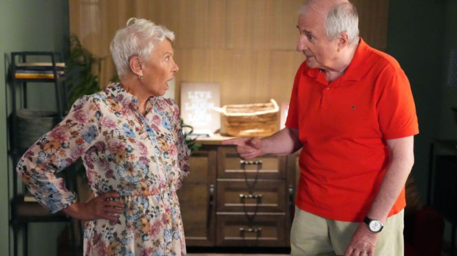 Barwy szczęścia odc. 3275. Jaworski (Jacek Kałucki), Krystyna Złota (Hanna Bieluszko)