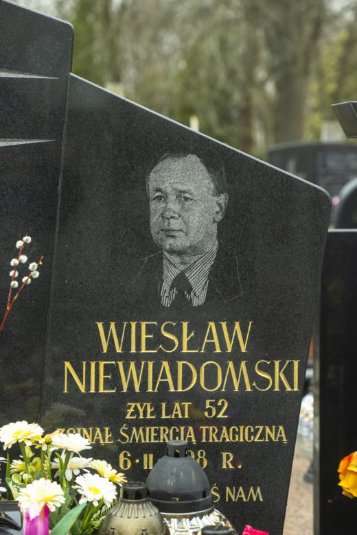 Sprawdziliśmy, gdzie spoczywają najwięksi zbrodniarze. Groby morderców i prawdziwych gangsterów na Mazowszu