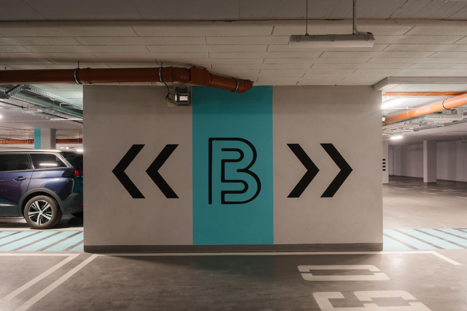 Kolejowa 19 w Warszawie, RISKARCH