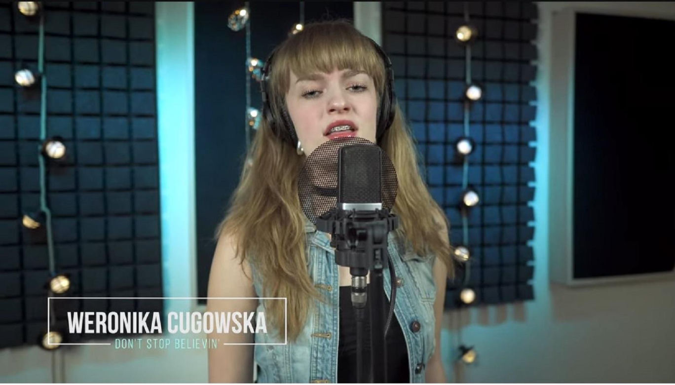 Wnuczka Krzysztofa Cugowskiego idzie w ślady dziadka i ojca. Na swoim koncie ma występ przed Agnieszką Chylińską