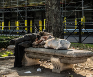 Bezdomność, której nie widać. W regionie radomskim bezdomni to „nieznana liczba”