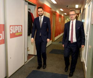 Patryk Jaki w redakcji Super Expressu
