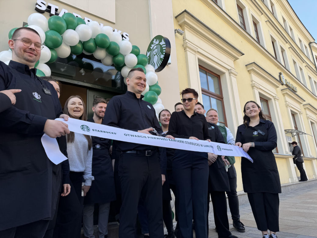Pierwszy Starbucks w Lublinie otwarty! Jak lokal wygląda w środku? 