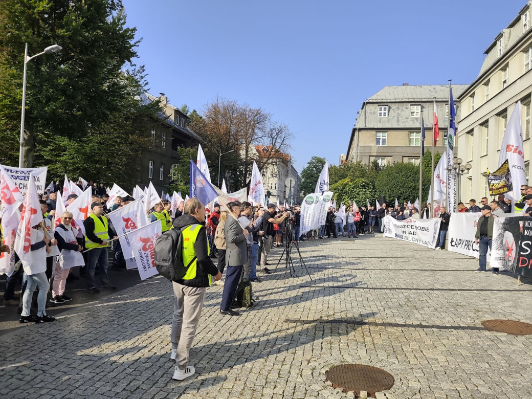 Górnicy protestują przeciw zwolnieniom
