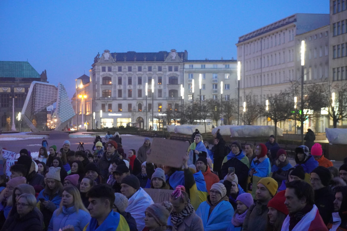 Manifestacja w trzecią rocznicę wybuchu wojny w Ukrainie