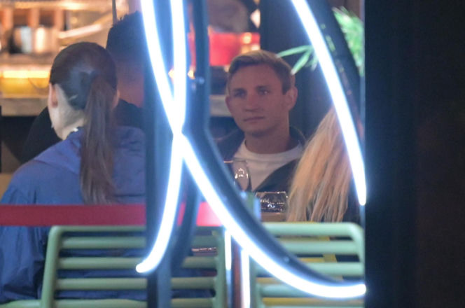Jakub Rzeźniczak na randce z żoną