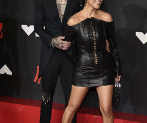 Kourtney Kardashian i Travis Barker na gali VMA 2021