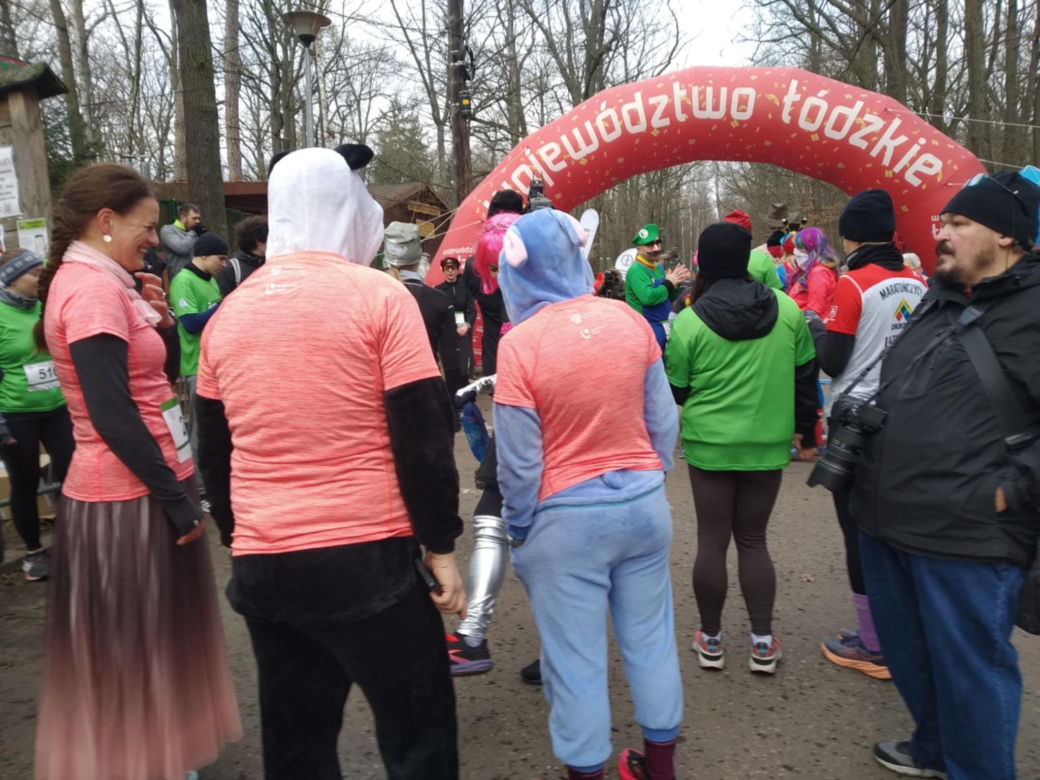 40. Bieg Sylwestrowy w Łodzi. Wśród uczestników był Batman, Obelix i szeryf bez głowy
