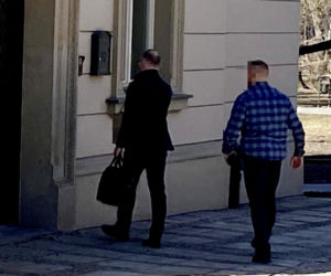 Andrzej Duda założył biuro w prestiżowej części Krakowa. Pierwszego dnia dziarsko ruszył do pracy [ZDJĘCIA]