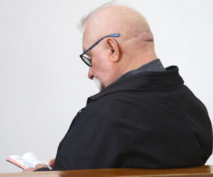 Lech Wałęsa zmienił wizerunek. Wygląda jak słynny gwiazdor muzyki