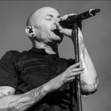 Kim był Chester Bennington? Najważniejsze informacje o wokaliście Linkin Park 