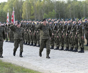UROCZYSTOSC PRZEKAZANIA DOWÓDZTWA W 12 SZCZECINSKIEJ DYWIZJI ZMECHANIZOWANEJ