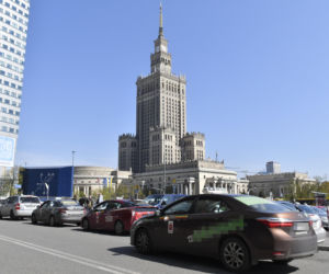 Bunt taksówkarzy w Warszawie. Chcą nawet 18 zł za kilometr