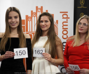Miss Warmii i Mazur 2020. Dziewczyny zaprezentowały się w sukienkach koktajlowych