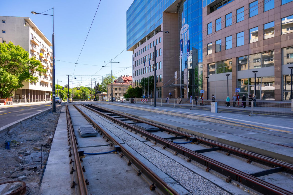 Tramwaj na Gagarina w Warszawie